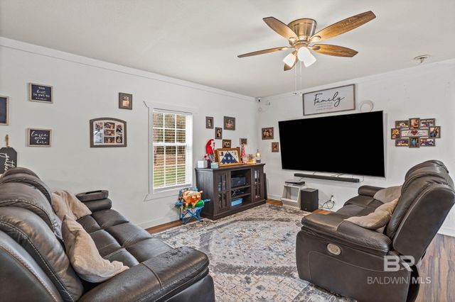 24928 County Road 71, Robertsdale, AL 36567