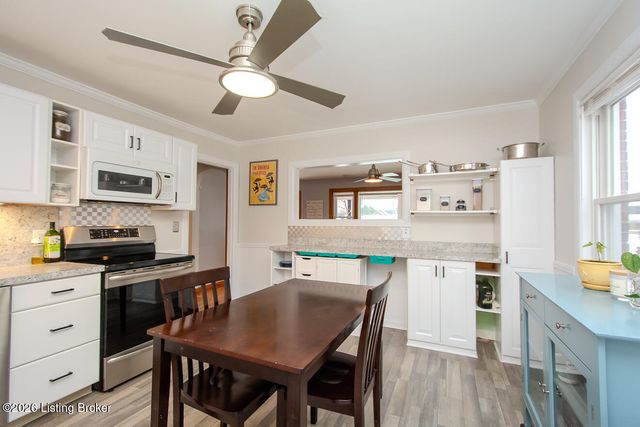 2219 Lancashire Ave, Louisville, KY 40205