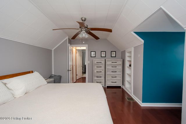 2219 Lancashire Ave, Louisville, KY 40205