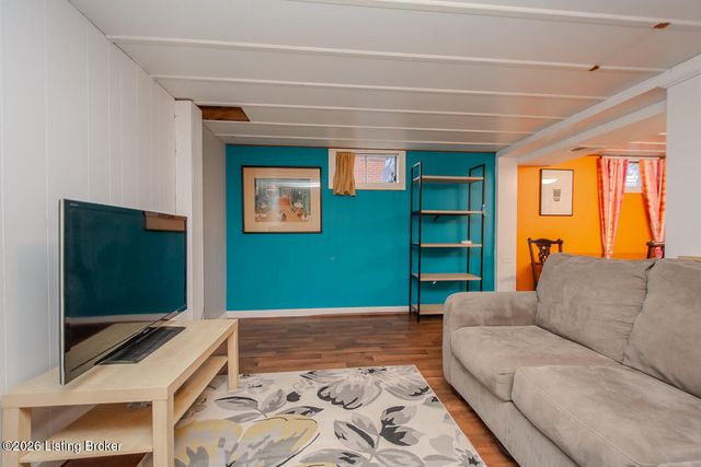 2219 Lancashire Ave, Louisville, KY 40205