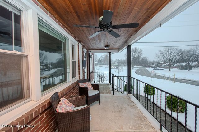 2219 Lancashire Ave, Louisville, KY 40205