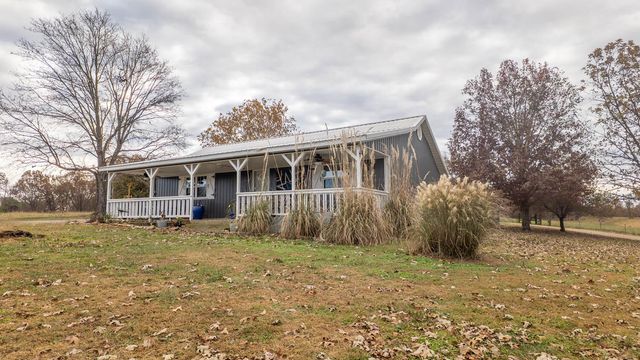 1145 Broadleaf Road, Mammoth Spring, AR 72554