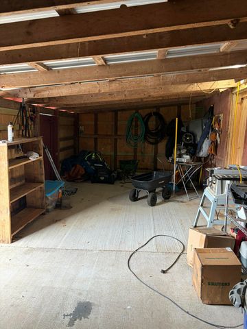 1145 Broadleaf Road, Mammoth Spring, AR 72554