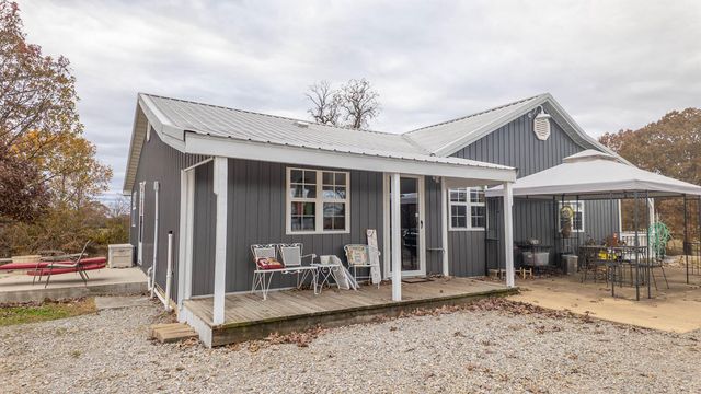1145 Broadleaf Road, Mammoth Spring, AR 72554