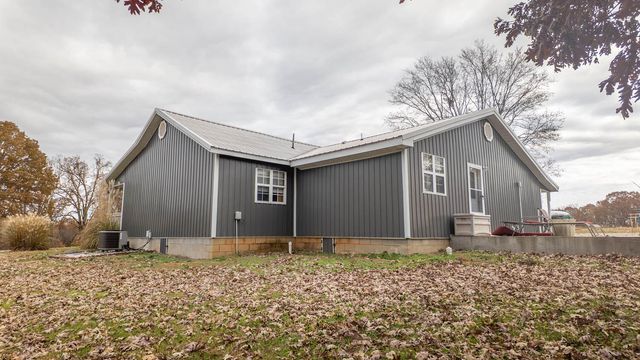 1145 Broadleaf Road, Mammoth Spring, AR 72554