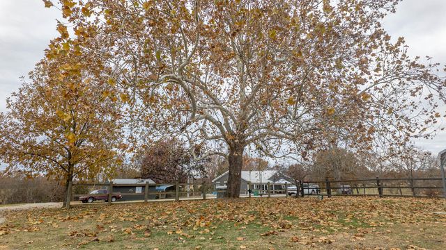 1145 Broadleaf Road, Mammoth Spring, AR 72554