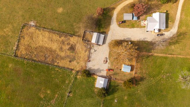 1145 Broadleaf Road, Mammoth Spring, AR 72554