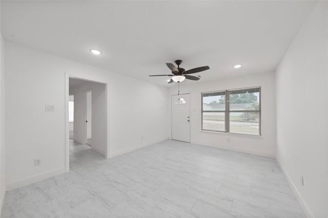 2313 Ingersol Avenue, Pasadena, TX 77506