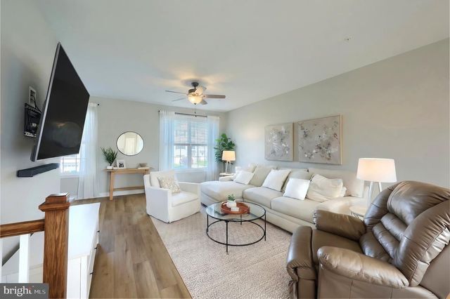 54 COOP LN, Hanover, PA 17331