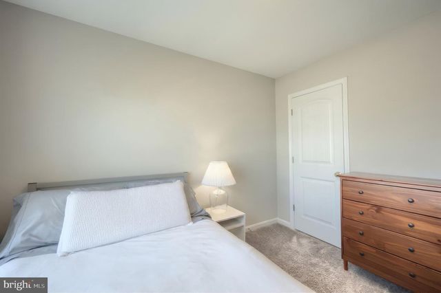 54 COOP LN, Hanover, PA 17331