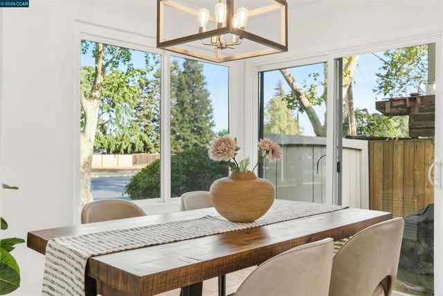 4203 Dubhe Ct, Concord, CA 94521