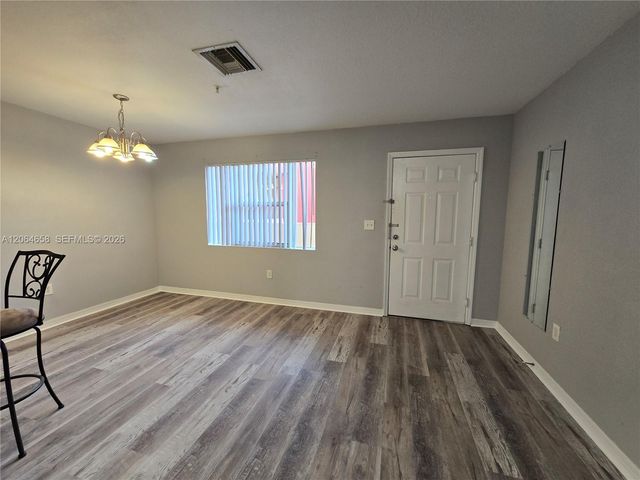 1627 NW 18th St 403, Miami, FL 33125
