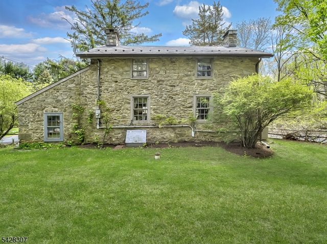 295 County Road 579, Bethlehem Twp., NJ 08804