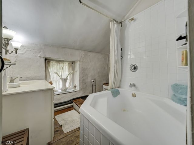 295 County Road 579, Bethlehem Twp., NJ 08804