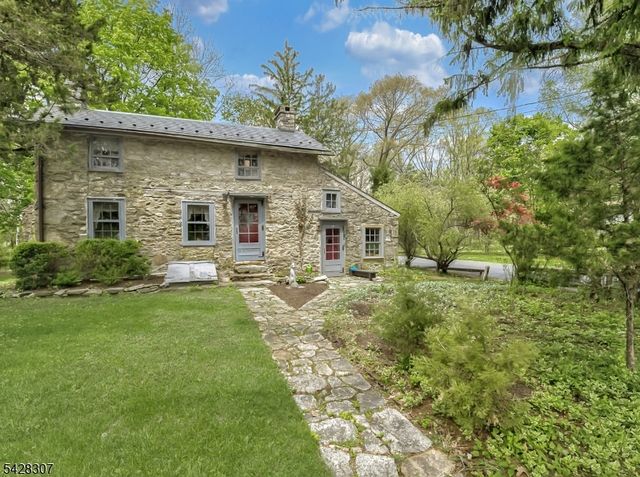 295 County Road 579, Bethlehem Twp., NJ 08804