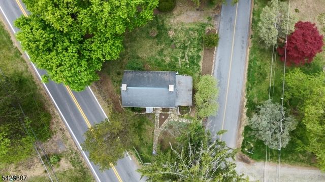 295 County Road 579, Bethlehem Twp., NJ 08804