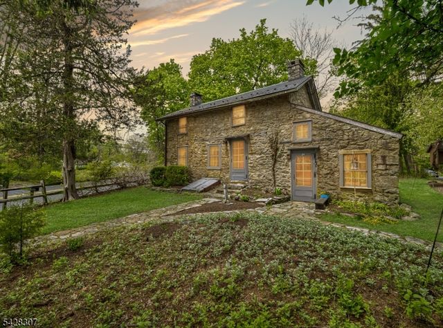 295 County Road 579, Bethlehem Twp., NJ 08804