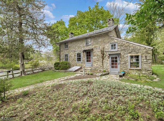 295 County Road 579, Bethlehem Twp., NJ 08804