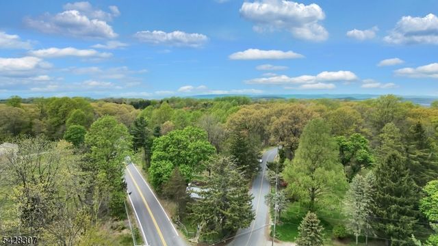 295 County Road 579, Bethlehem Twp., NJ 08804