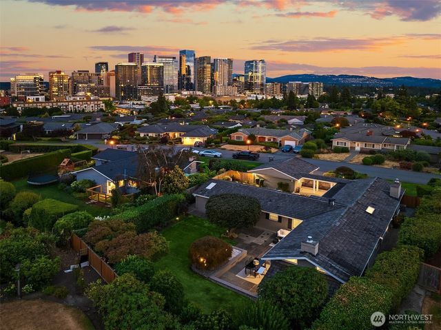 9642 Hilltop Road, Bellevue, WA 98004