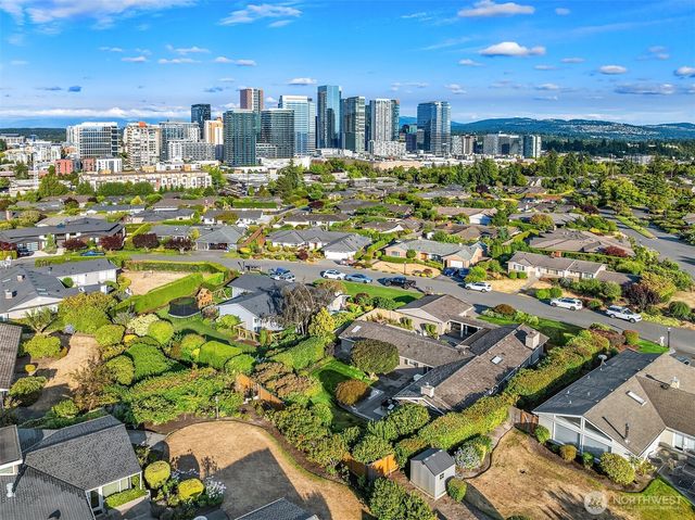 9642 Hilltop Road, Bellevue, WA 98004