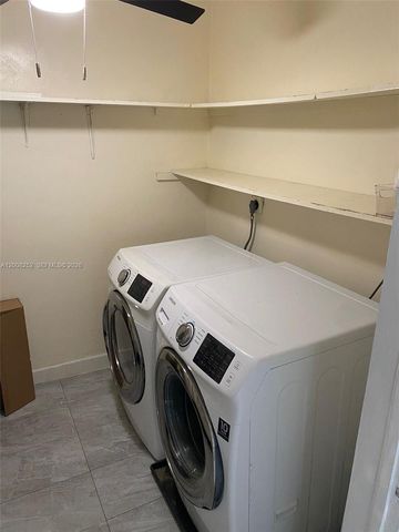 1740 NE 56th St, Fort Lauderdale, FL 33334