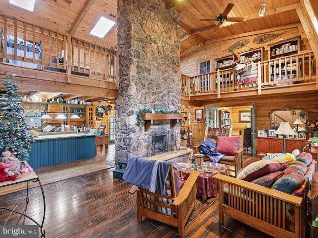 924 S MAYS LANDING RD, Hammonton, NJ 08037