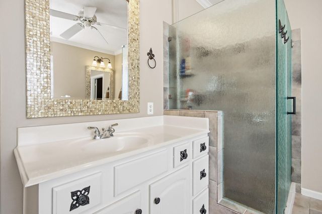 11519 Pecan Canyon Court, Tomball, TX 77377