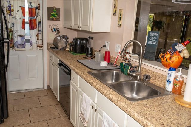 150 LAMBERT ST NW, Port Charlotte, FL 33948