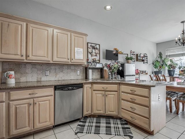 1308 N Jamestown, Edmond, OK 73003