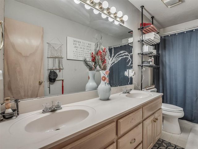 1308 N Jamestown, Edmond, OK 73003