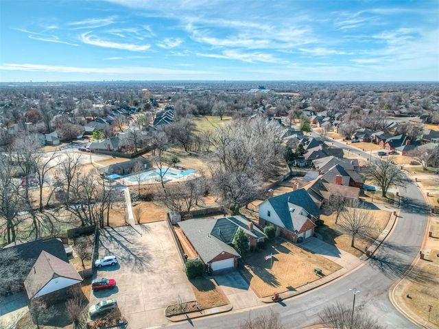 1308 N Jamestown, Edmond, OK 73003