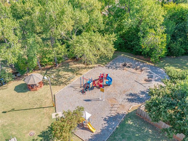 1308 N Jamestown, Edmond, OK 73003