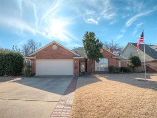 1308 N Jamestown, Edmond, OK 73003