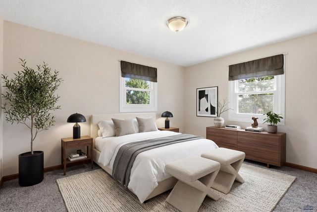 1715 ENNEN DR, Rapid City, SD 57703