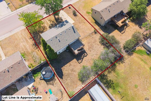 1715 ENNEN DR, Rapid City, SD 57703