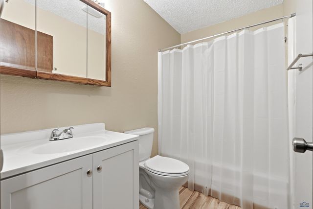 1715 ENNEN DR, Rapid City, SD 57703
