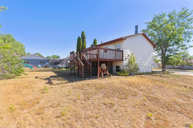 1715 ENNEN DR, Rapid City, SD 57703