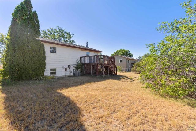 1715 ENNEN DR, Rapid City, SD 57703