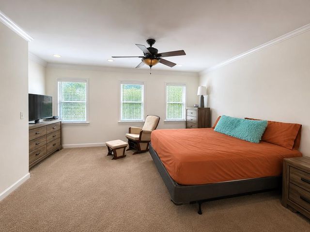 537 Edinburgh Way, Dothan, AL 36305