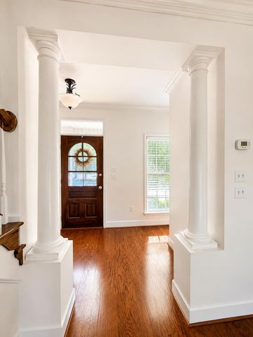 537 Edinburgh Way, Dothan, AL 36305