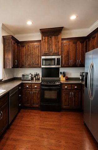 537 Edinburgh Way, Dothan, AL 36305