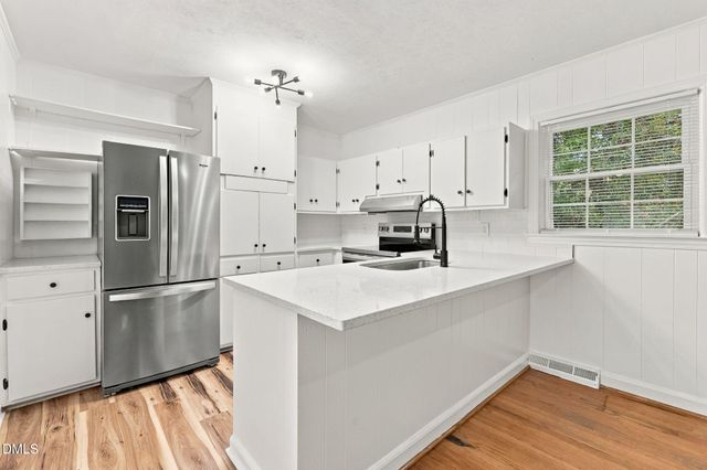 1706 Mcgougan Road, Fayetteville, NC 28303