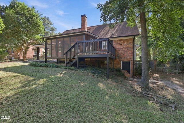 1706 Mcgougan Road, Fayetteville, NC 28303
