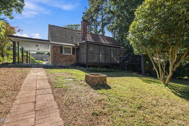 1706 Mcgougan Road, Fayetteville, NC 28303