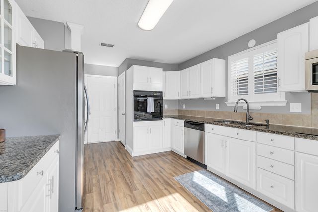 2111 Razorback Lane, Charleston, SC 29414