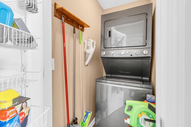 2111 Razorback Lane, Charleston, SC 29414