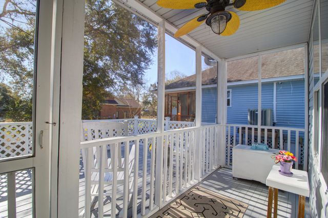 2111 Razorback Lane, Charleston, SC 29414