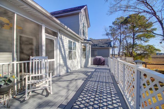 2111 Razorback Lane, Charleston, SC 29414