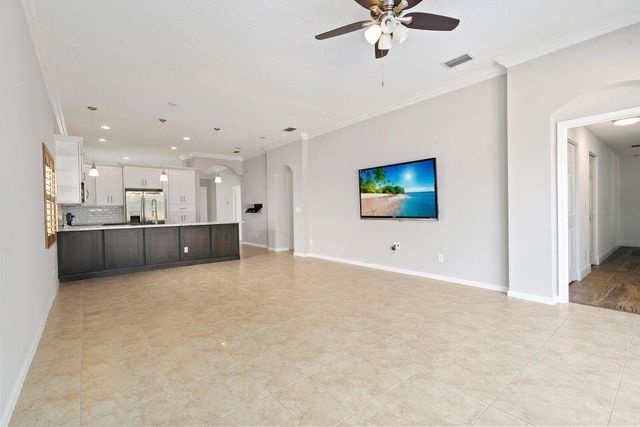 11497 SW Glengarry Court, Port St Lucie, FL 34987